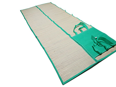 STRAW BEACH MAT
