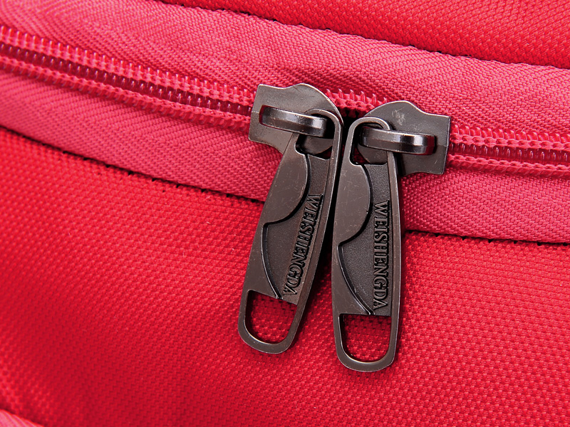 DOUBLE-SHOULDER TRAVEL BAG