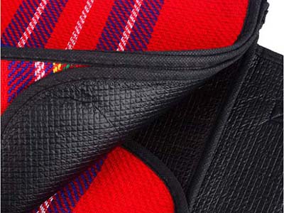 PLAID PICNIC BLANKET