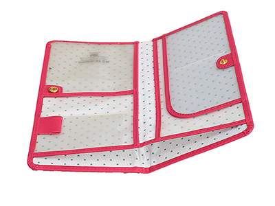 HANDY SOLID TRAVEL WALLET