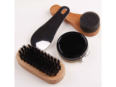 PORTABLE SHOE CARE KIT