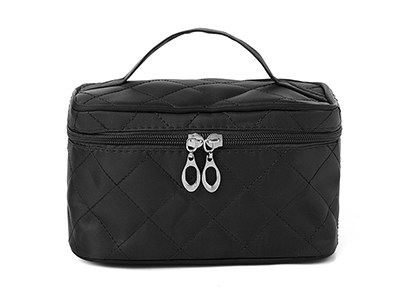 PORTABLE MAKEUP BAG