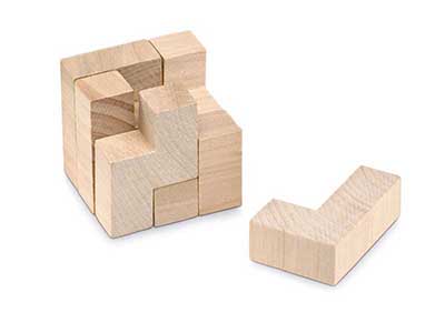 WOODEN PUZZLE IN COTTON POUCH