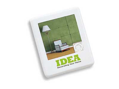 PLASTIC SLIDING GAME