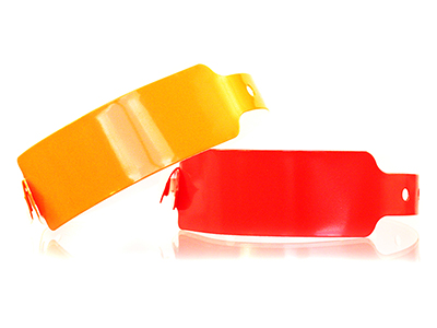 PLASTIC WRISTBAND