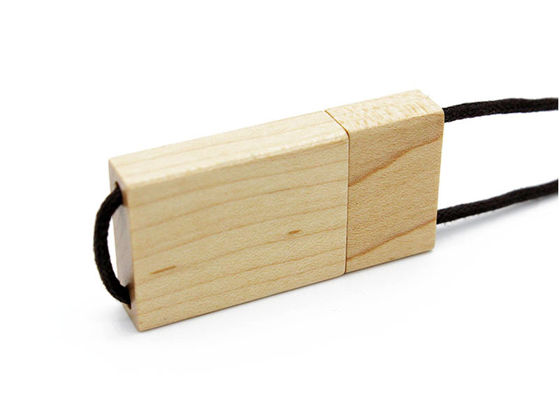 WOODEN USB WITH STRING