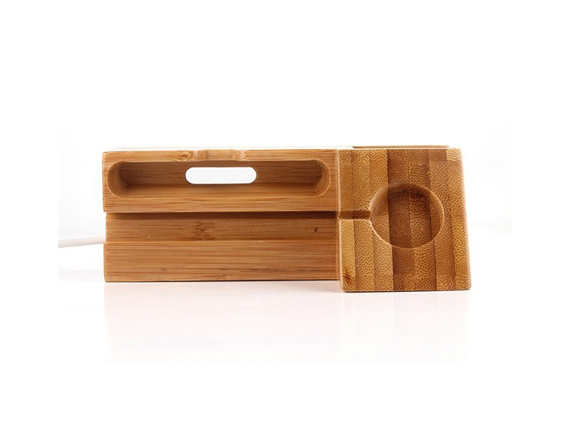 WOODEN CHARGING DOCK