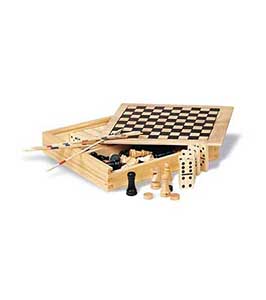 4 GAMES IN WOODEN BOX